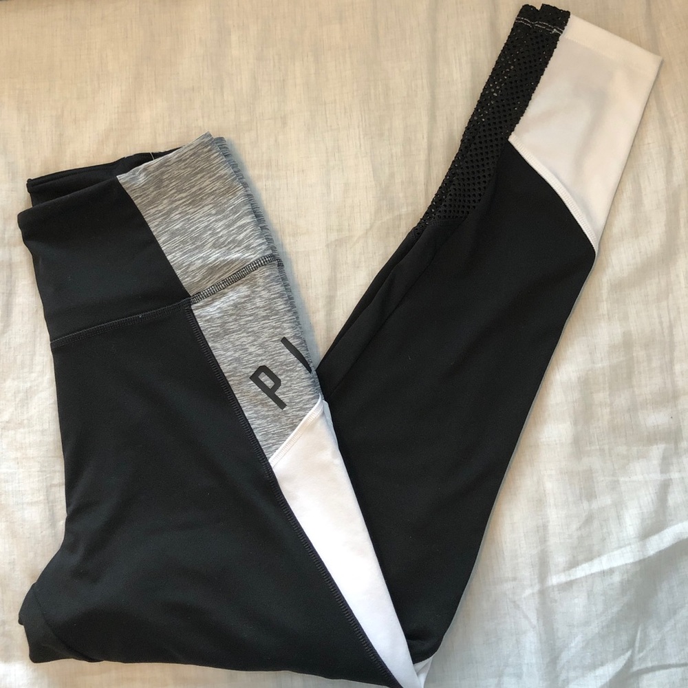 VS Pink | Ultimate Yoga Pants